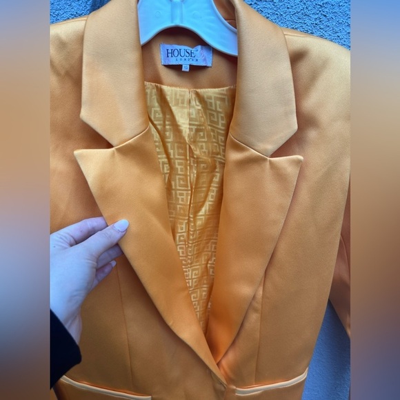 House of CB Sophia Mango Oversized Blazer Dress - Picture 9 of 12